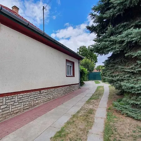 In - Balaton 43122 * Siofok