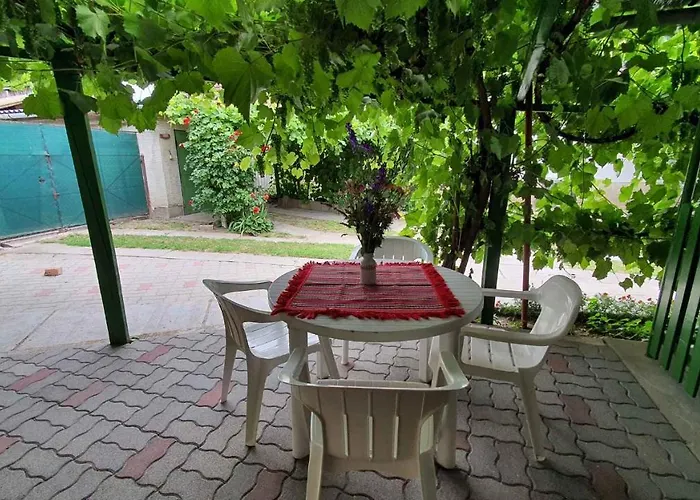 In - Balaton 43122 בית נופש