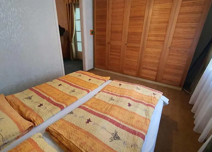 In - Balaton 43122 *