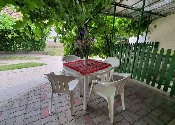 בית נופש In - Balaton 43122 *